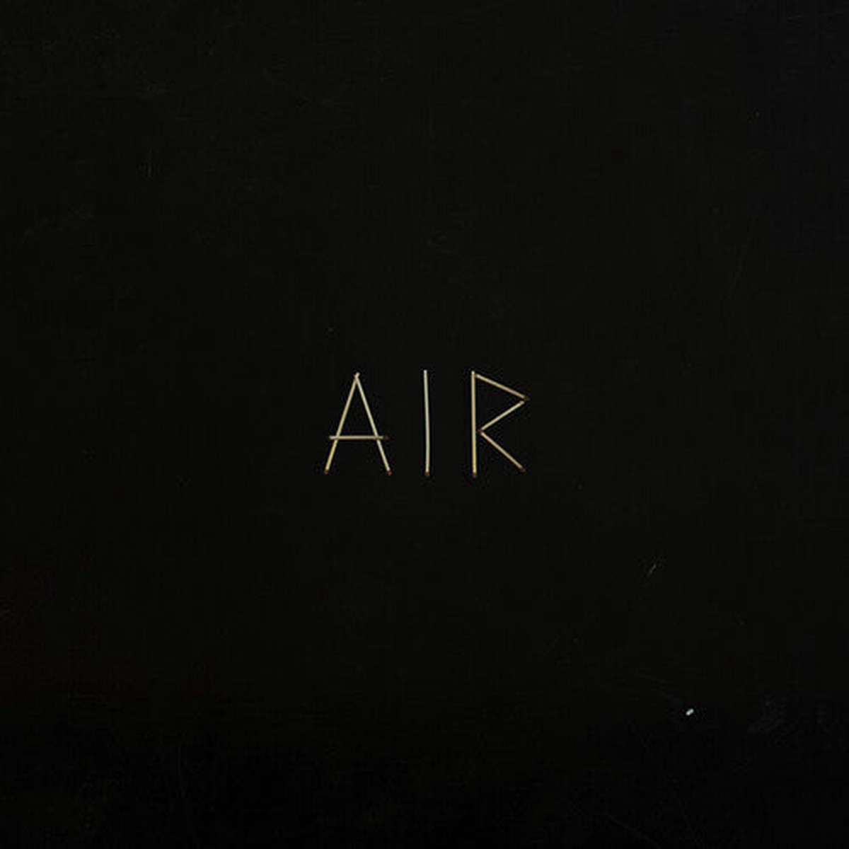 Sault – Air Import