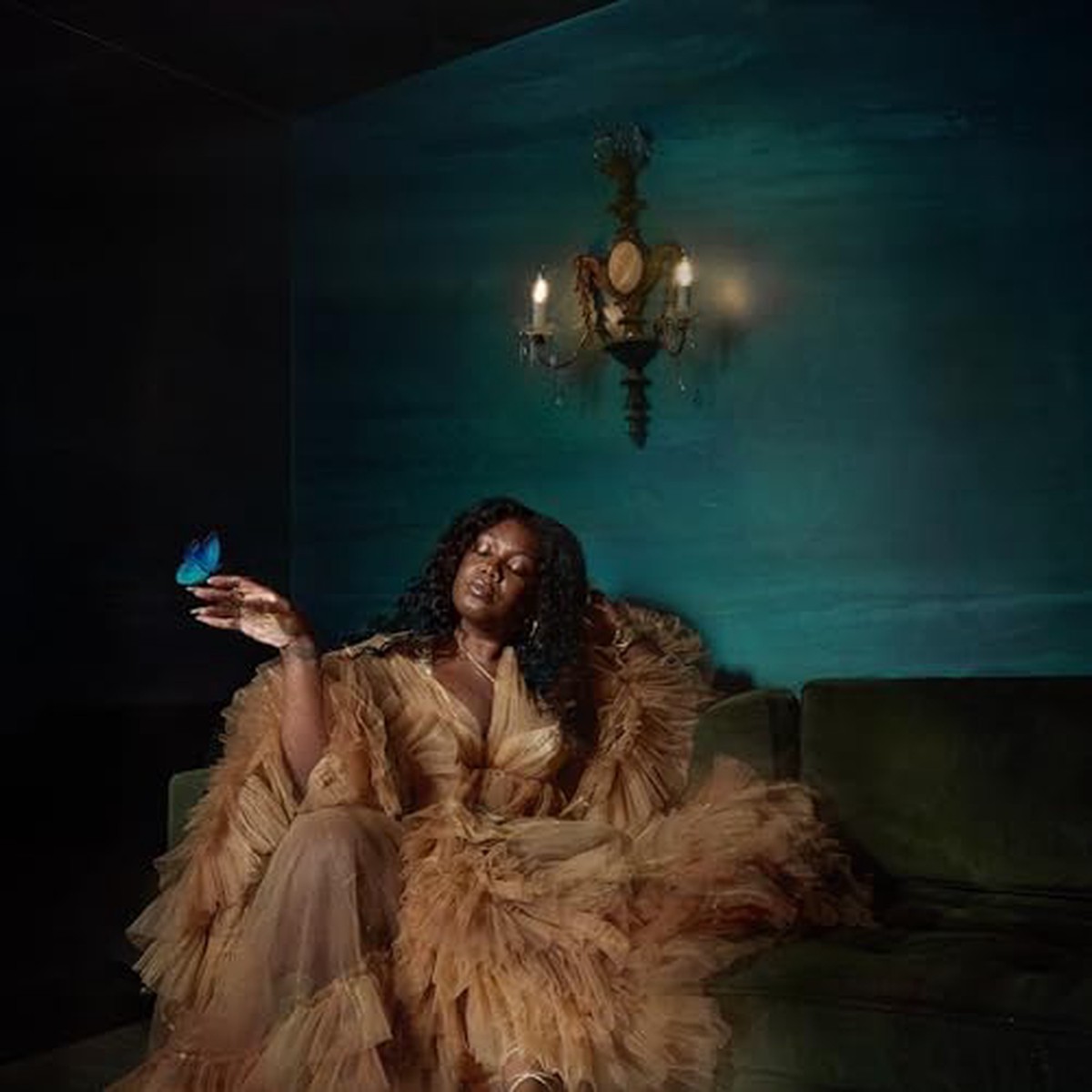 Yazmin Lacey - Teal Dreams