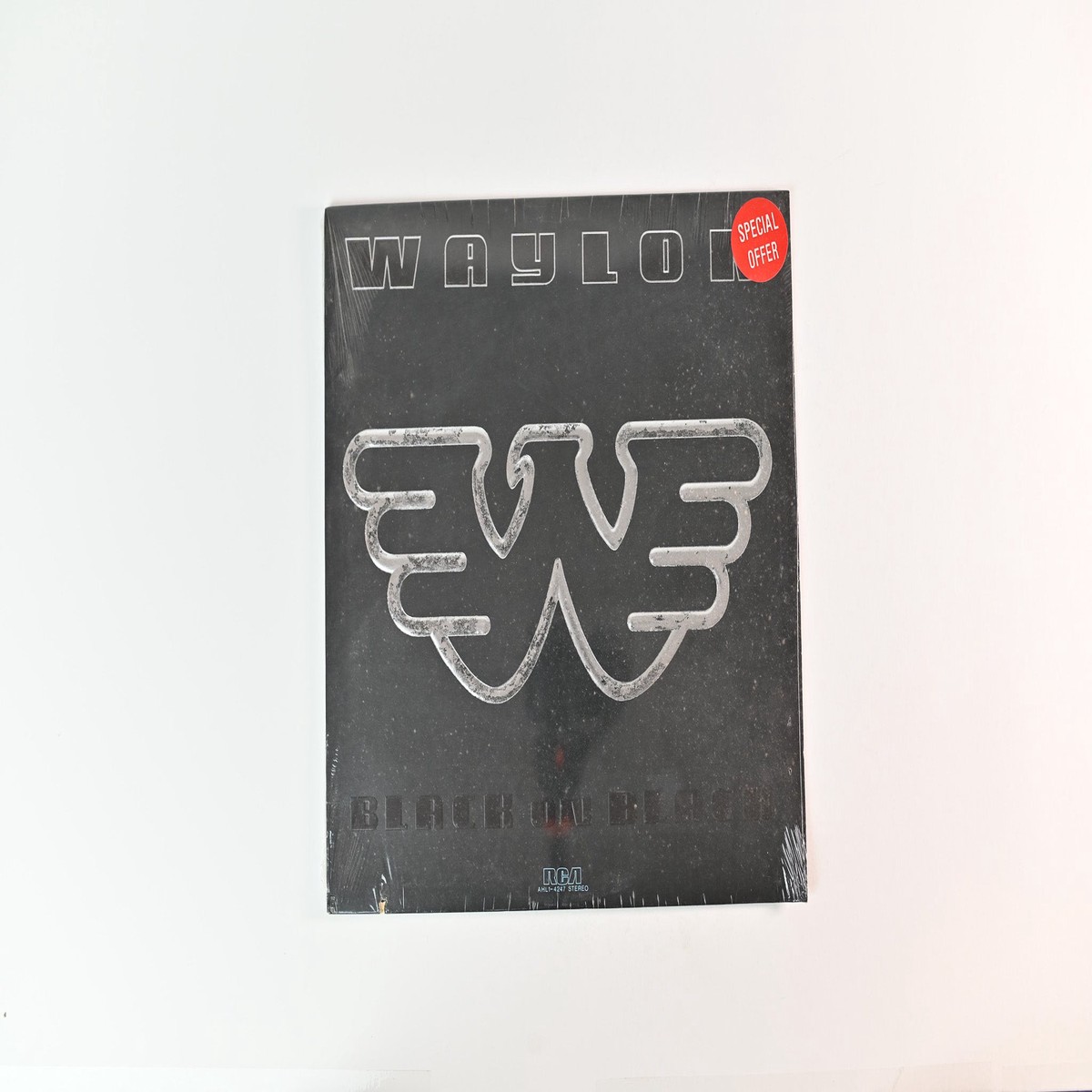 Waylon Jennings - Black On Black on RCA Waylon Logo Custom Labels Sealed